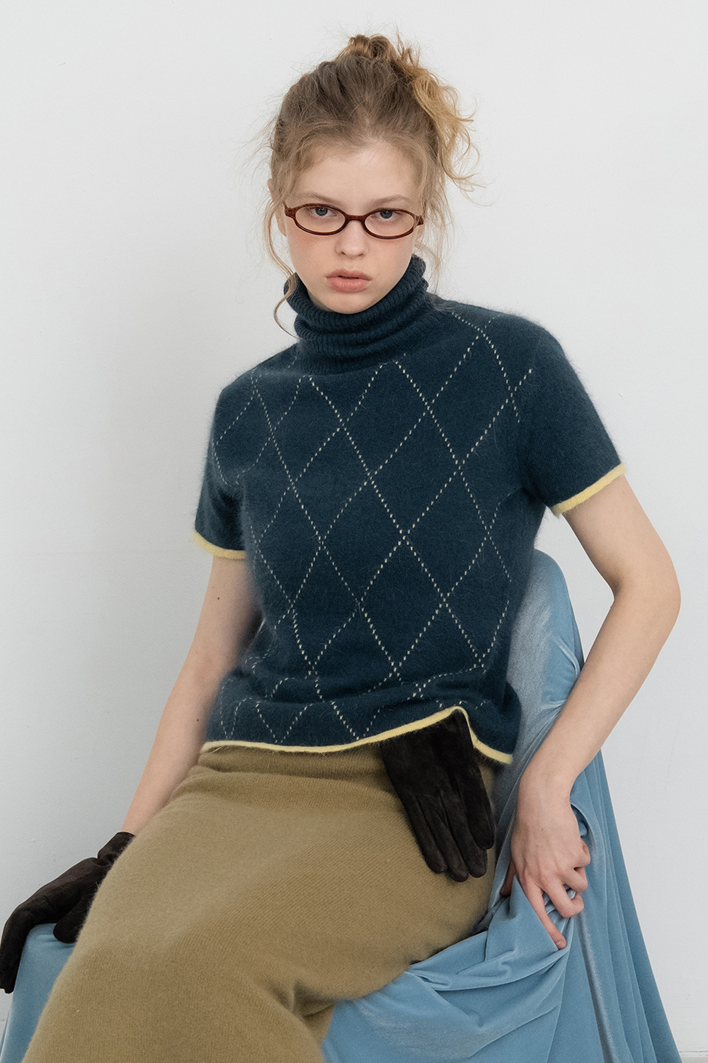 Argyle turtleneck half knit_blue