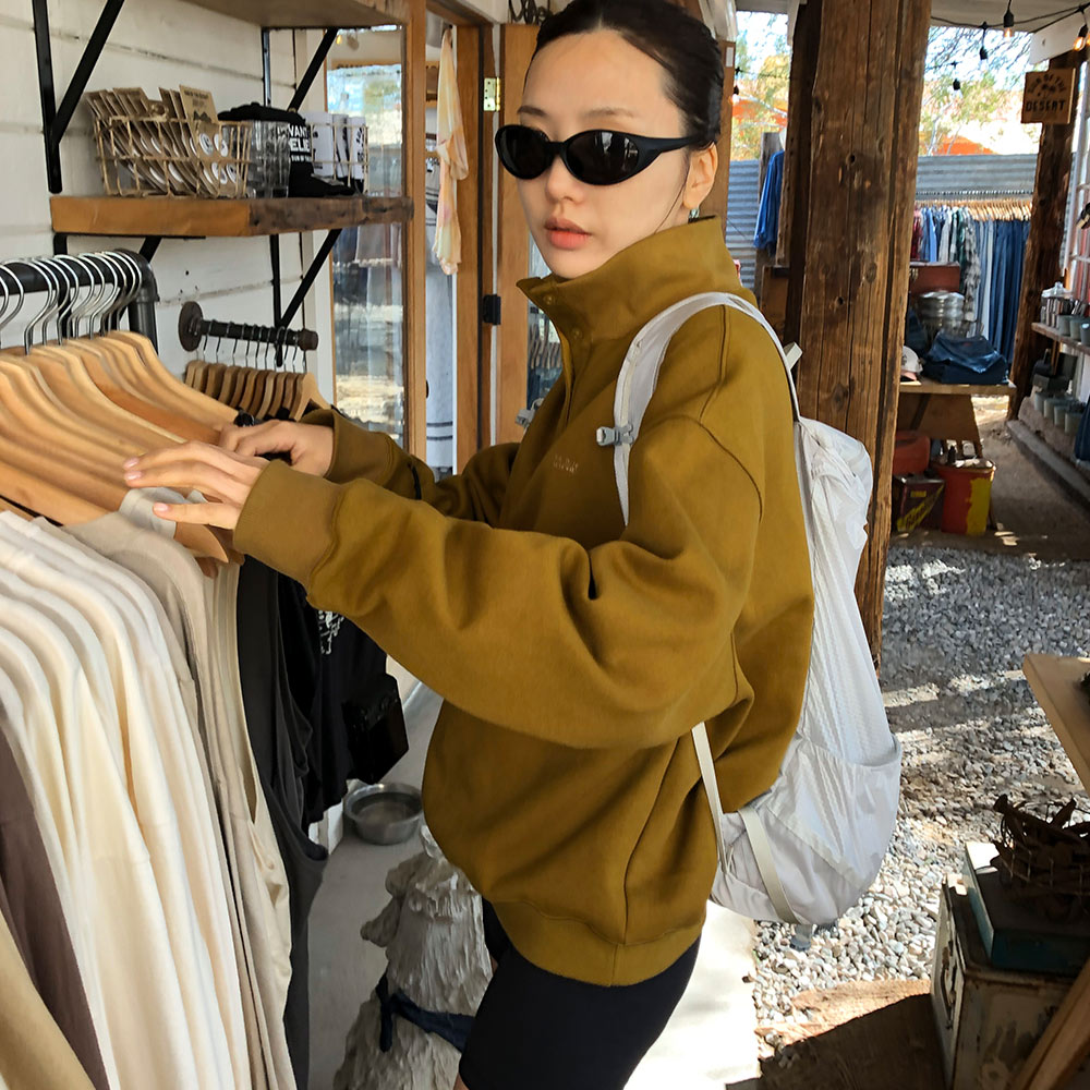 VOICE PULLOVER (OLIVE)