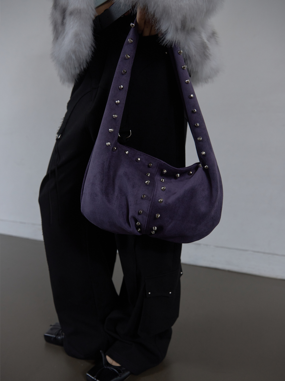 SUEDE STUDDED SHOULDER BAG / PURPLE