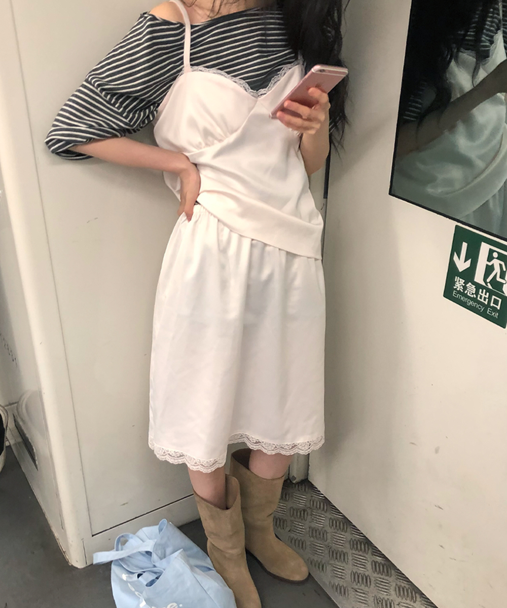 Satin midi skirt_ivory