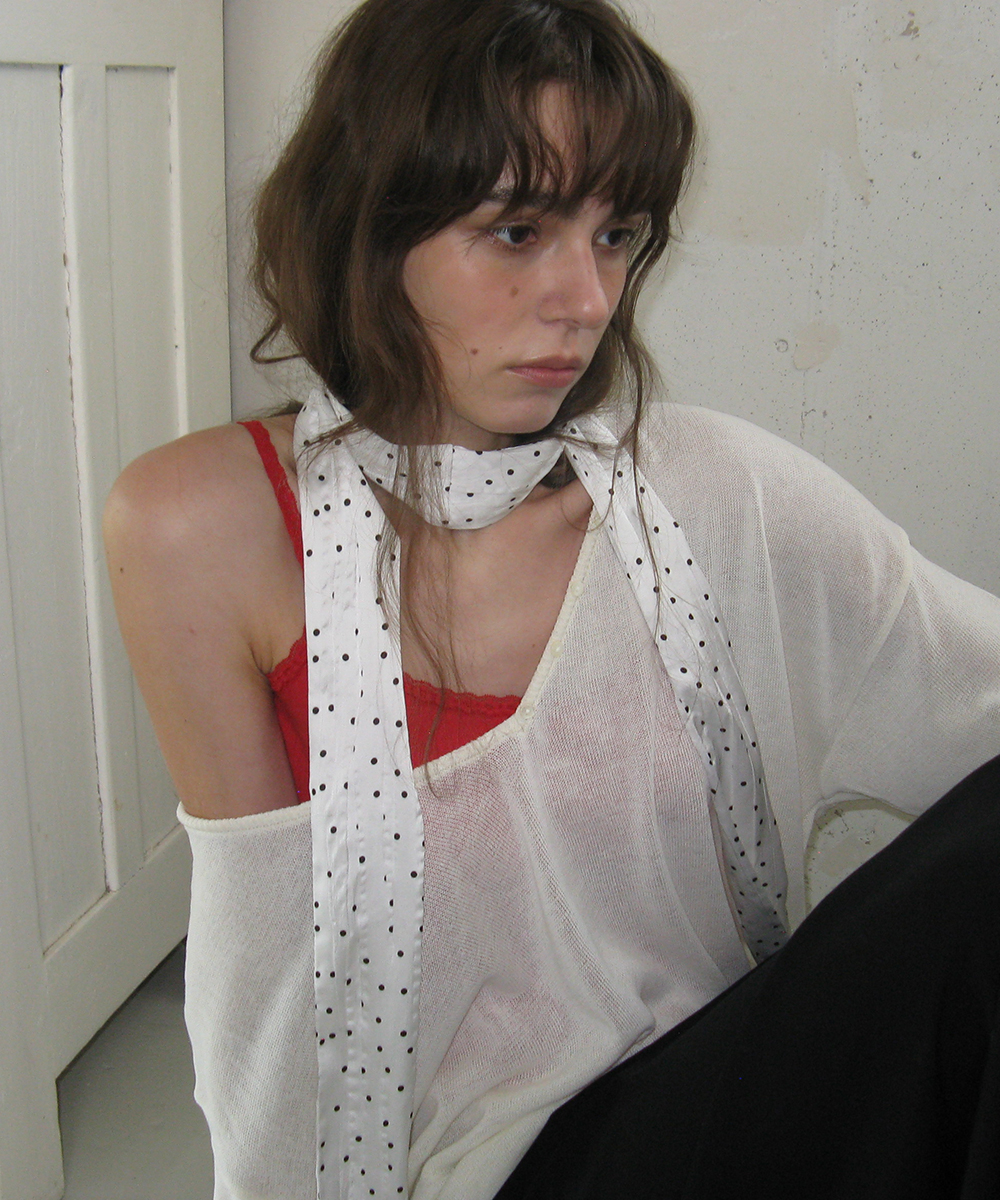 Dot slim scarf