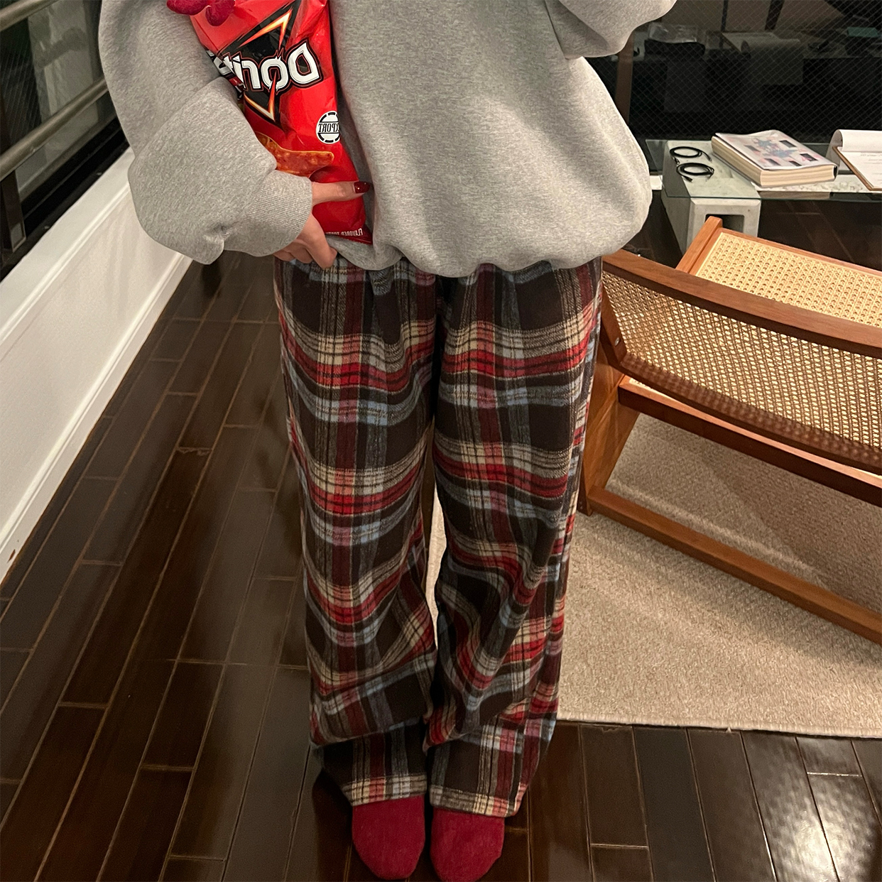 ユニセックス) チェックライトウールパンツ | ファッション通販サイト NUGU