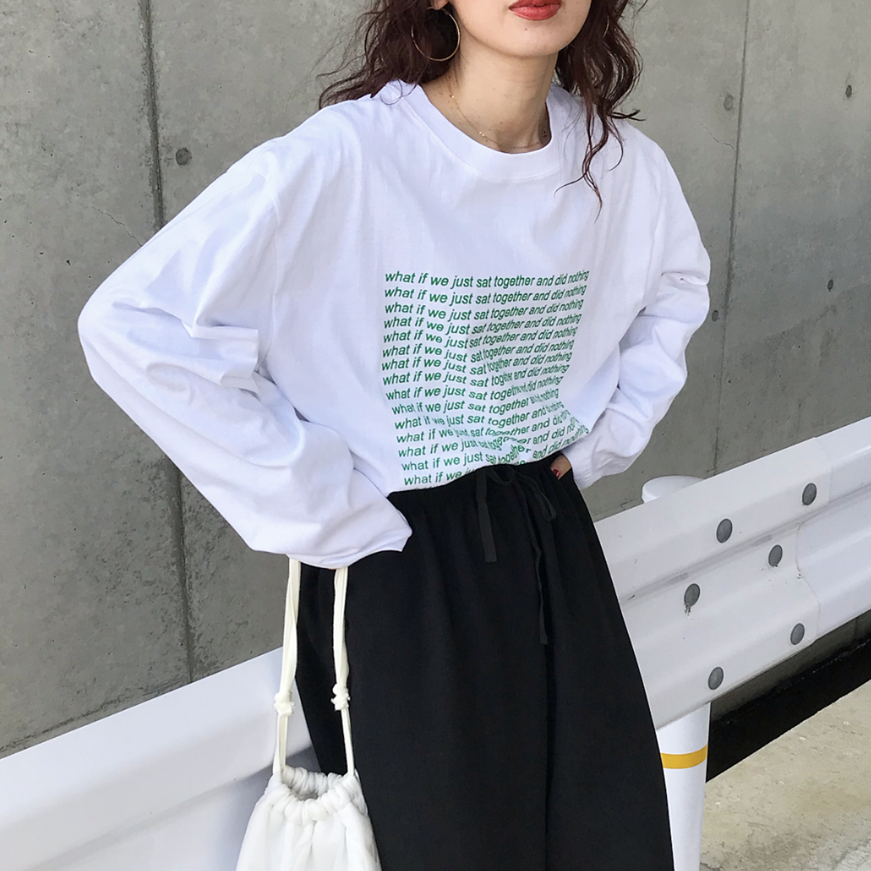 フルプリントレタリングTシャツ