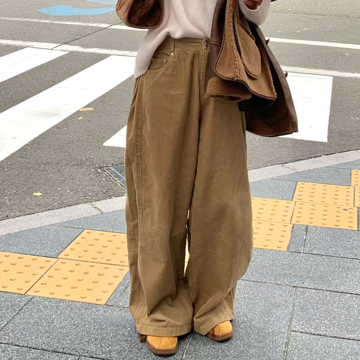 コーデュロイワイドパンツ | ファッション通販サイト NUGU