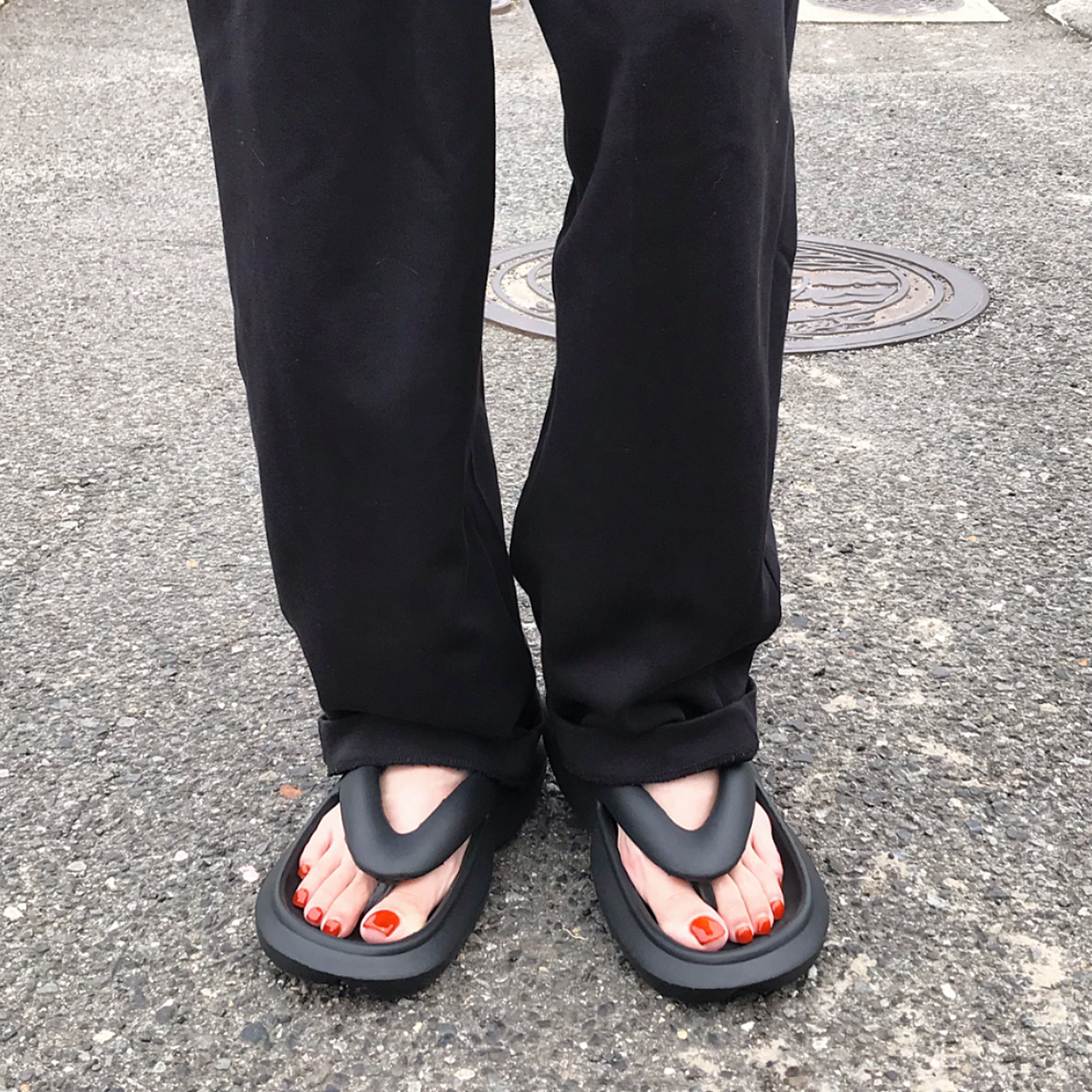 コンフォートトングサンダル