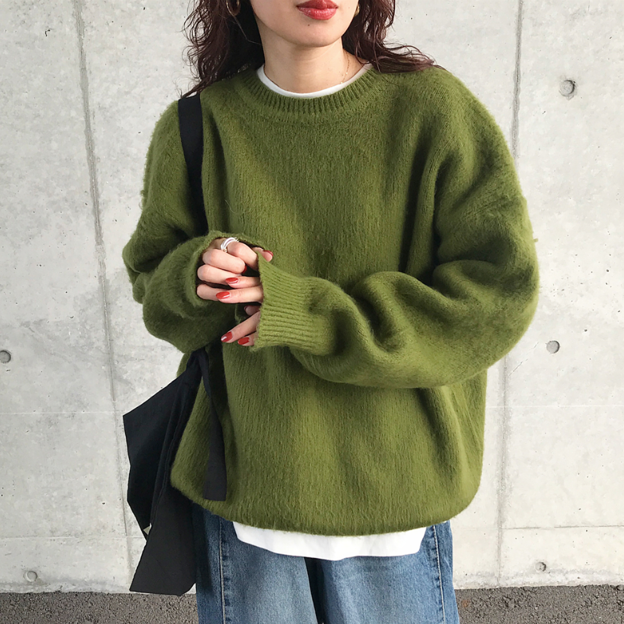 ライトシャギーニットウェア