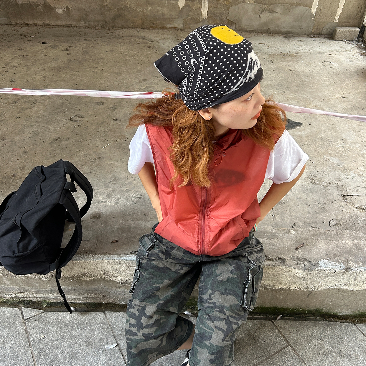 (ユニセックス) スクエアフードライトアノラックベスト