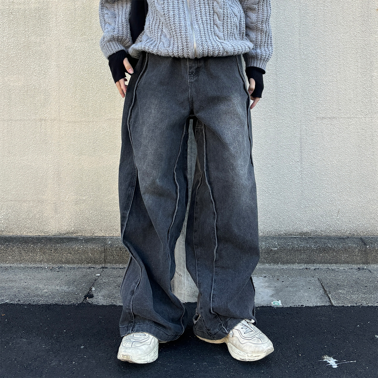 ウォッシュドワイドカーブデニムパンツ | ファッション通販サイト NUGU