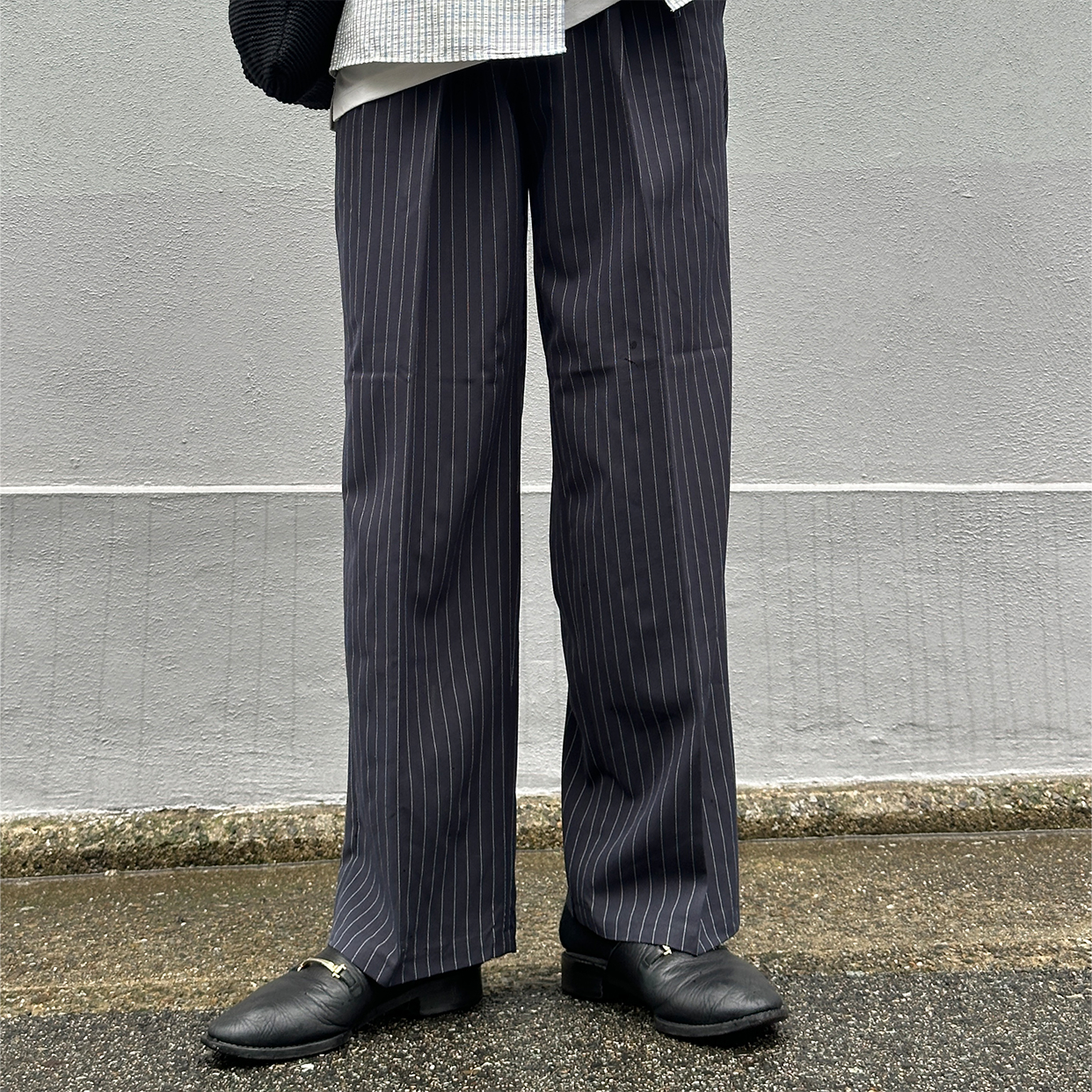 ENGINEERED GARMENTS シンチバック　ストライプ柄　スラックス ENGINEERED GARMENTS シンチバック ストライプスラックス - メルカリ