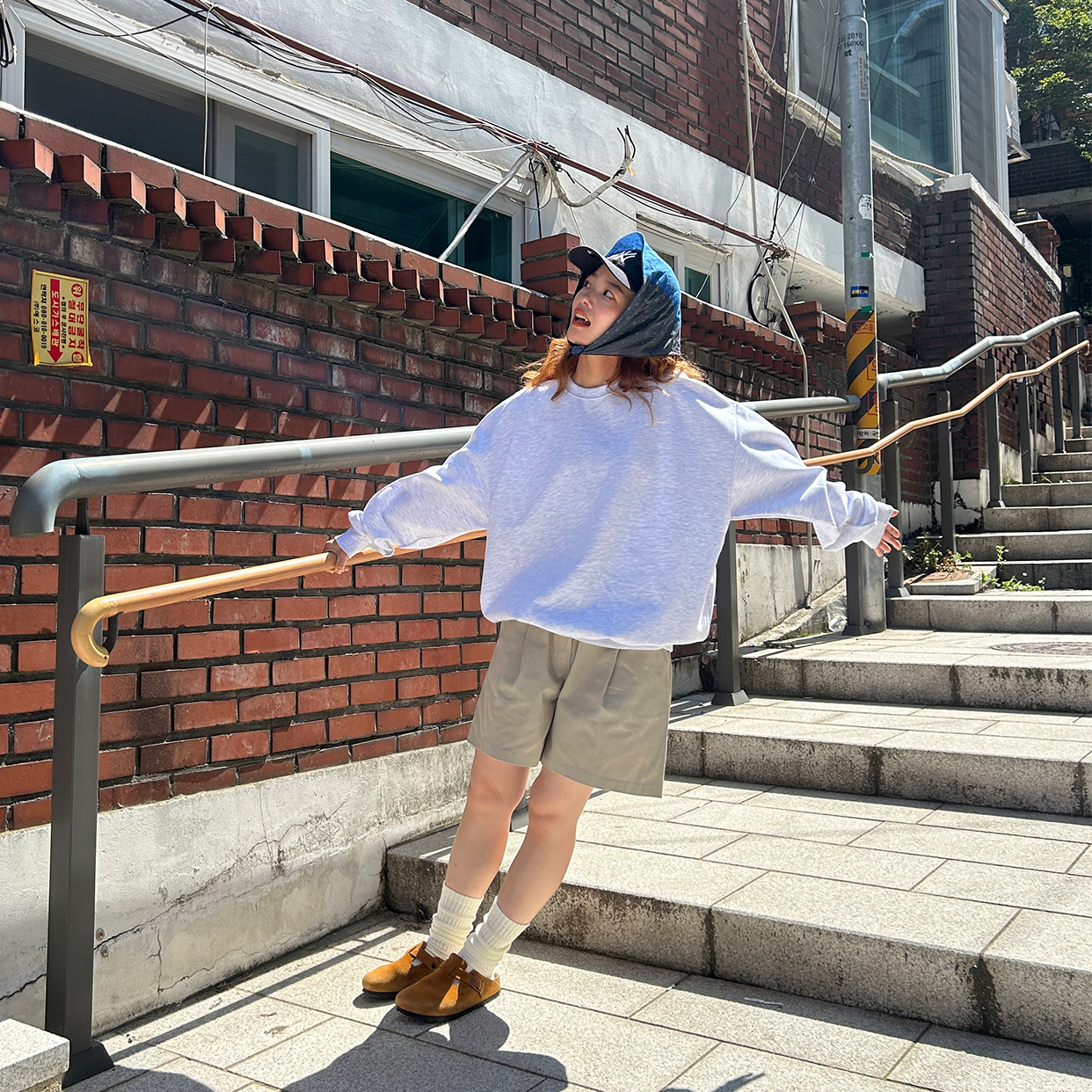 (ユニセックス) プレーンスウェットシャツ