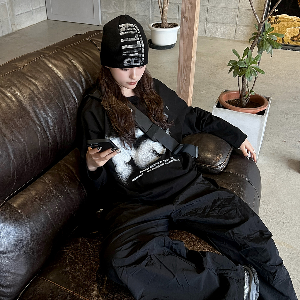 レタリンググラフィックビーニー | ファッション通販サイト NUGU