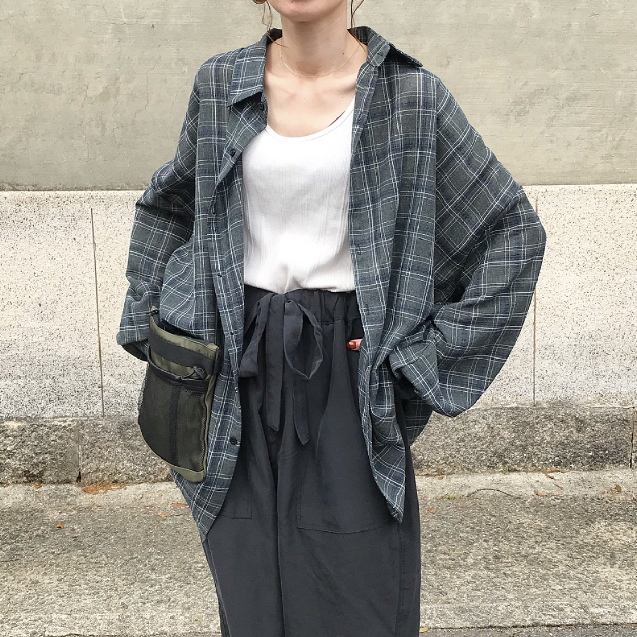 チェックボクシーシャツ