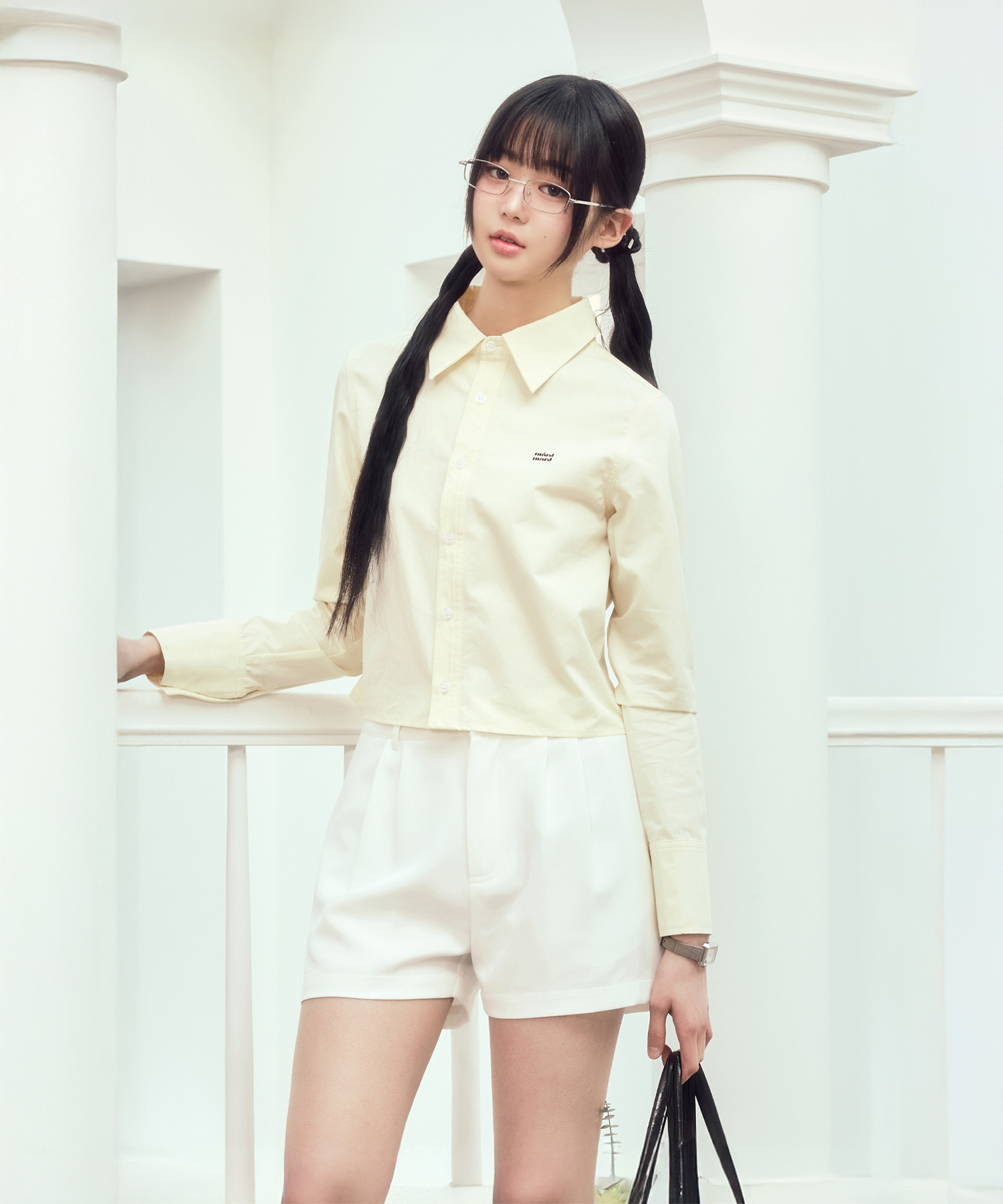 Penultimate ニットベスト ワンポイント刺しゅうラインニットベスト