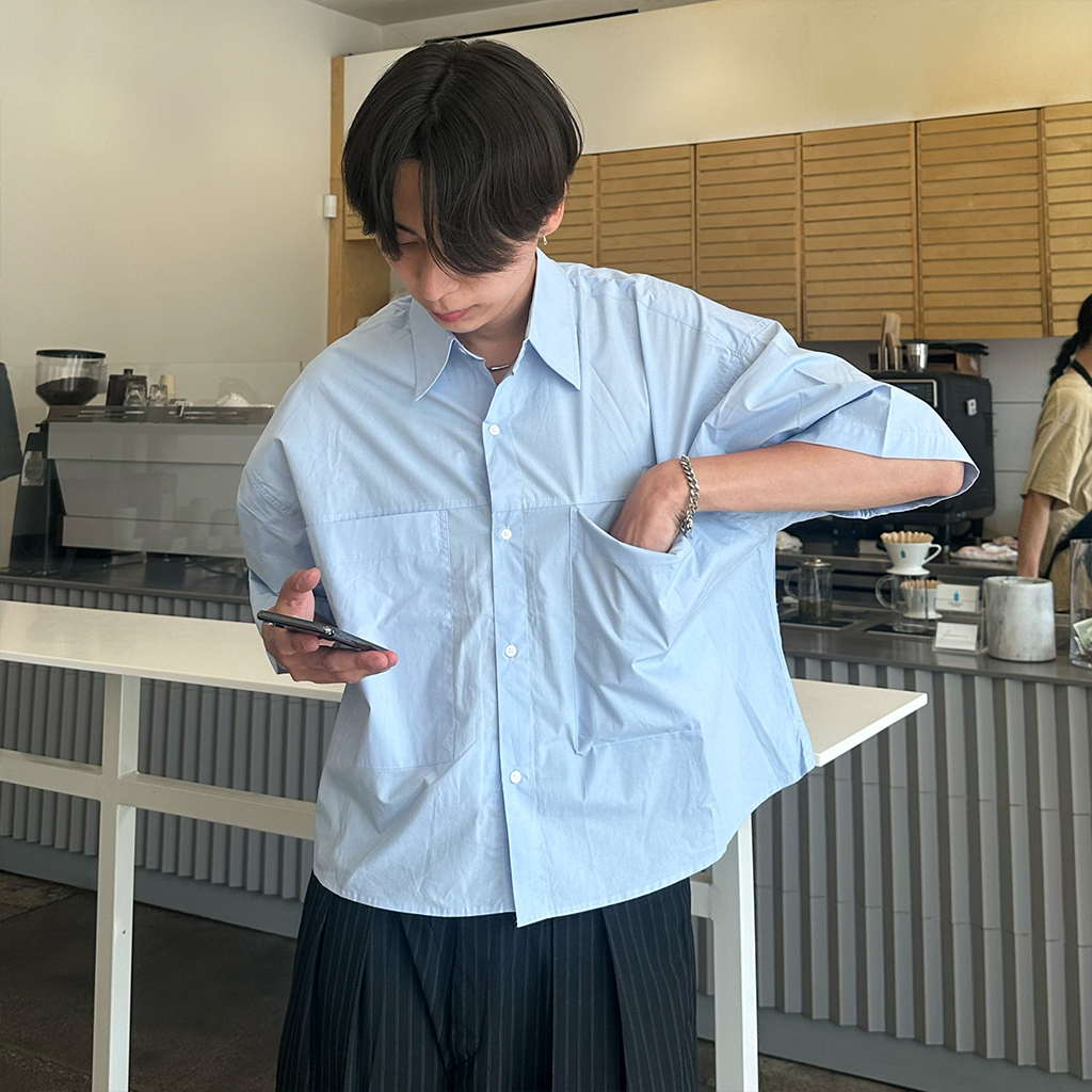 ベーシッククロップド半袖コットンシャツ | ファッション通販