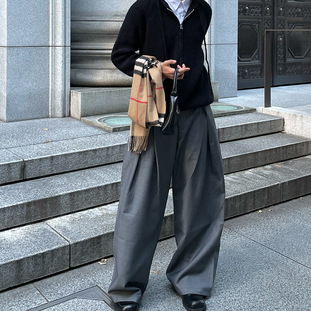 サイドタック入りワイドスラックス | ファッション通販サイト NUGU