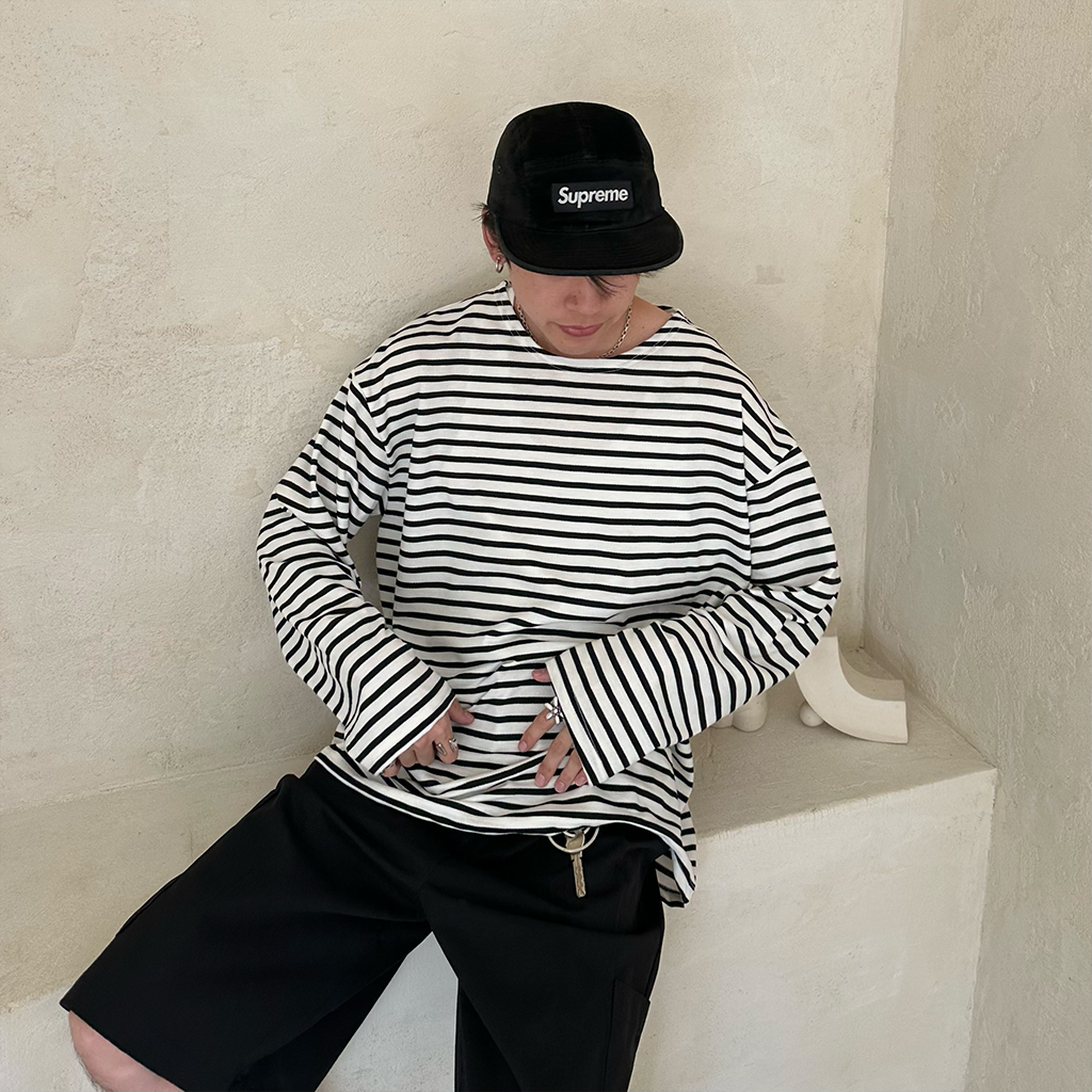 (ユニセックス) ボーダーラウンドTシャツ