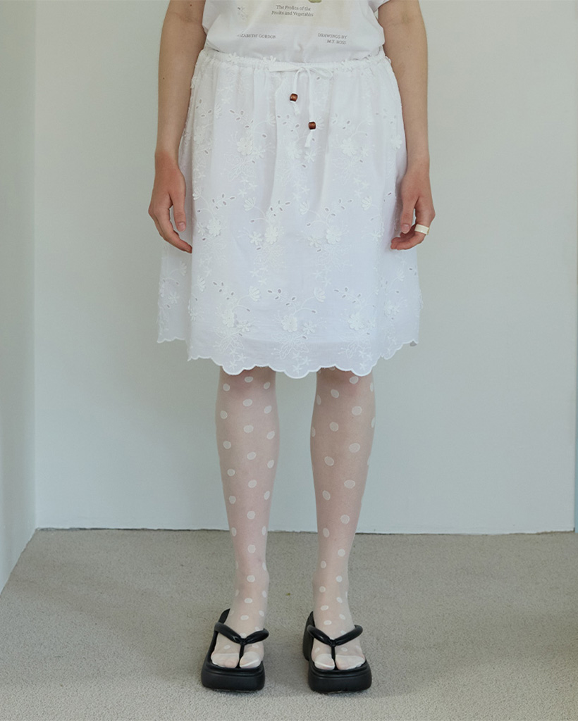 Dot See-Through Midi Skirt White | ファッション通販サイト NUGU