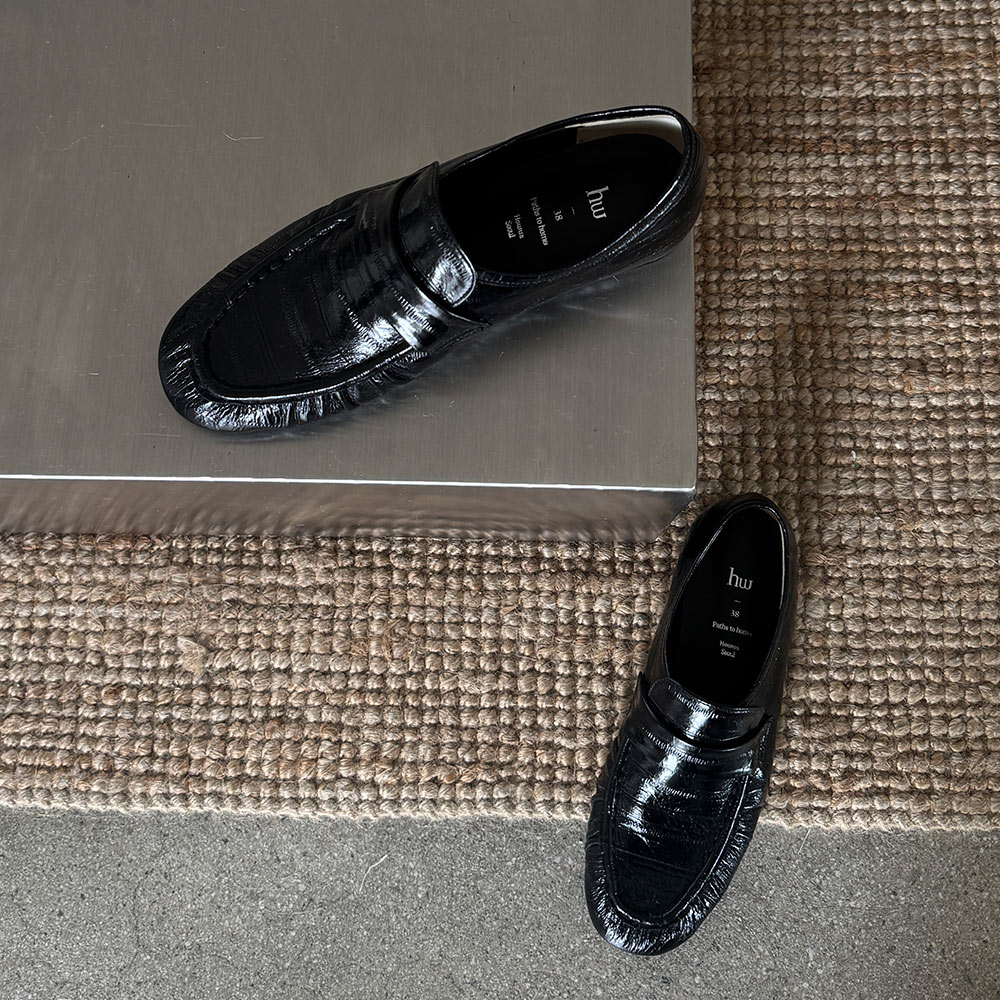 CLASSIC AREN LOAFER (BLACK)