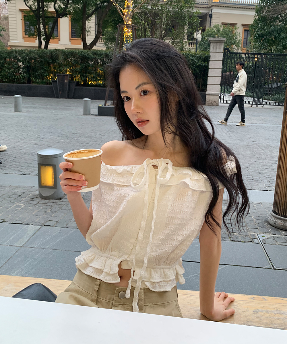 Pure frill blouse_ivory