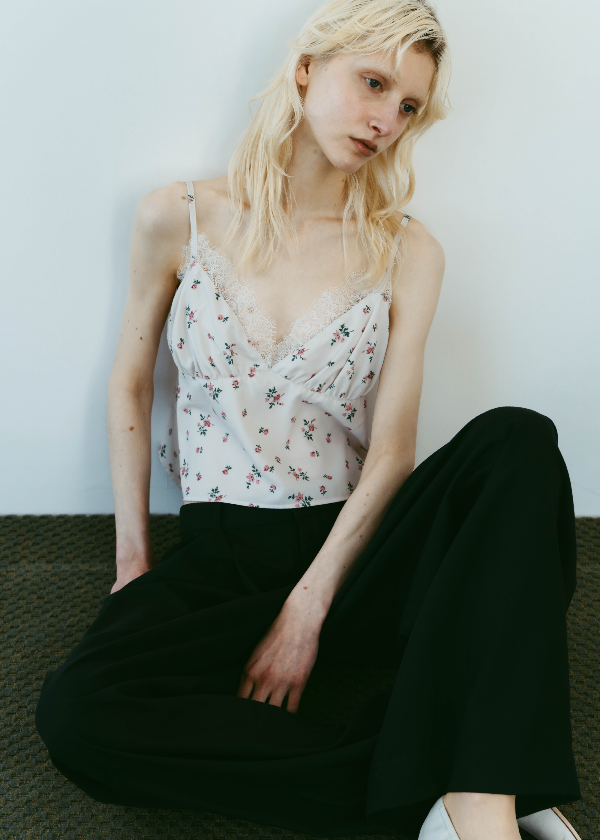 【Cooming Soon】ヴィンテージフローラルキャミソール