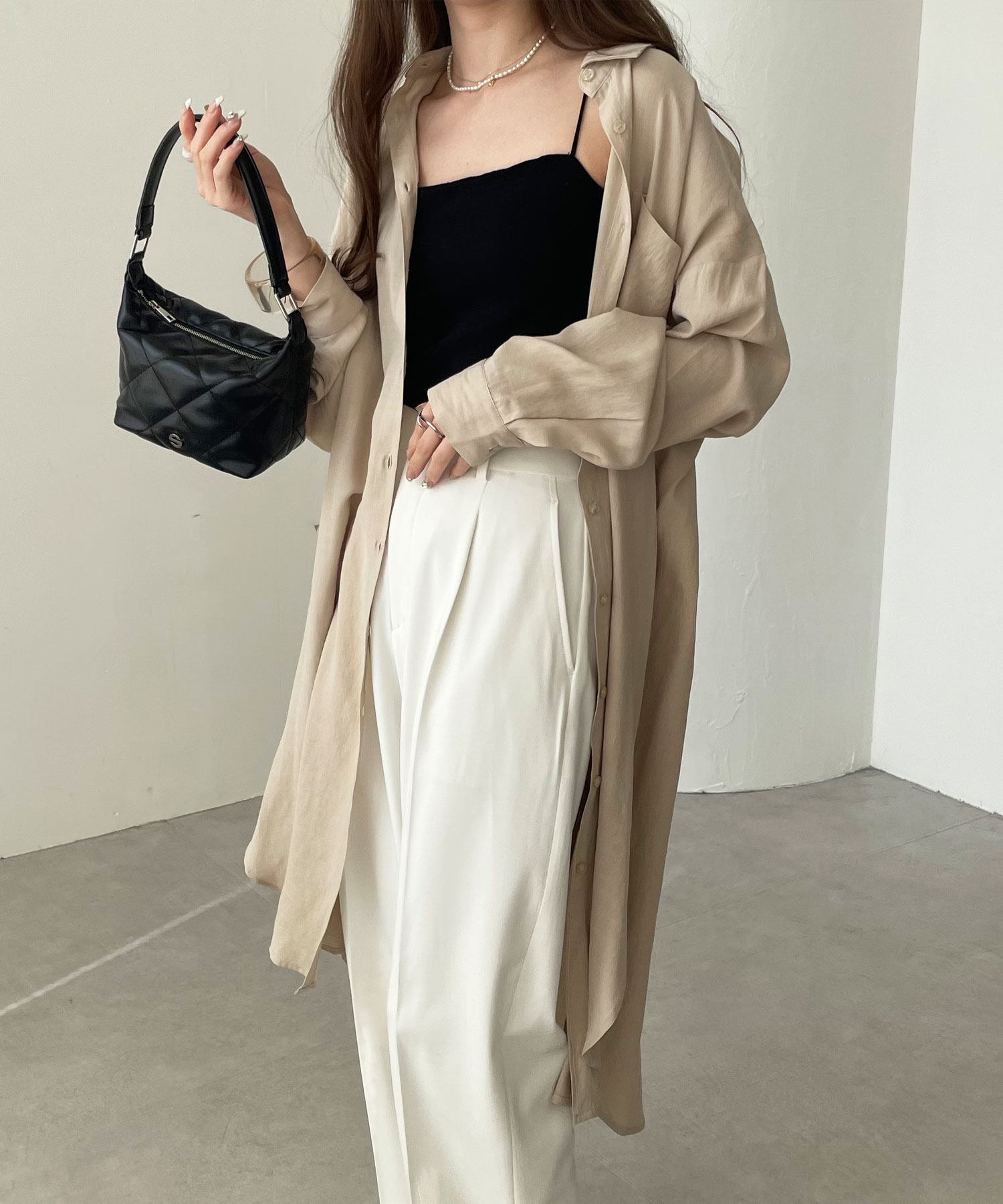 羽織りに/オフィスカジュアル/冷房対策】裾スリットロングシャツ