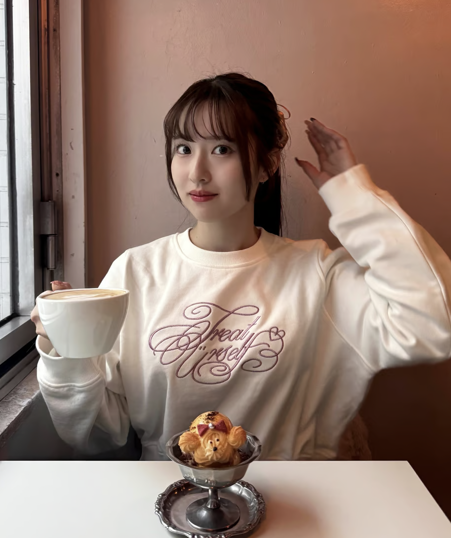 Treat Ürself logo sweat | ファッション通販サイト NUGU