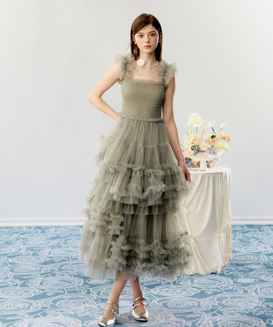 Ballerina” blooming tulle dress | ファッション通販サイト NUGU