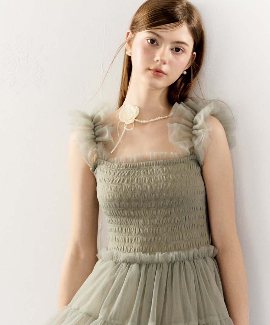 Ballerina” blooming tulle dress | ファッション通販サイト NUGU