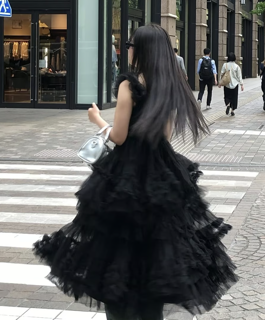 Ballerina” blooming tulle dress | ファッション通販サイト NUGU