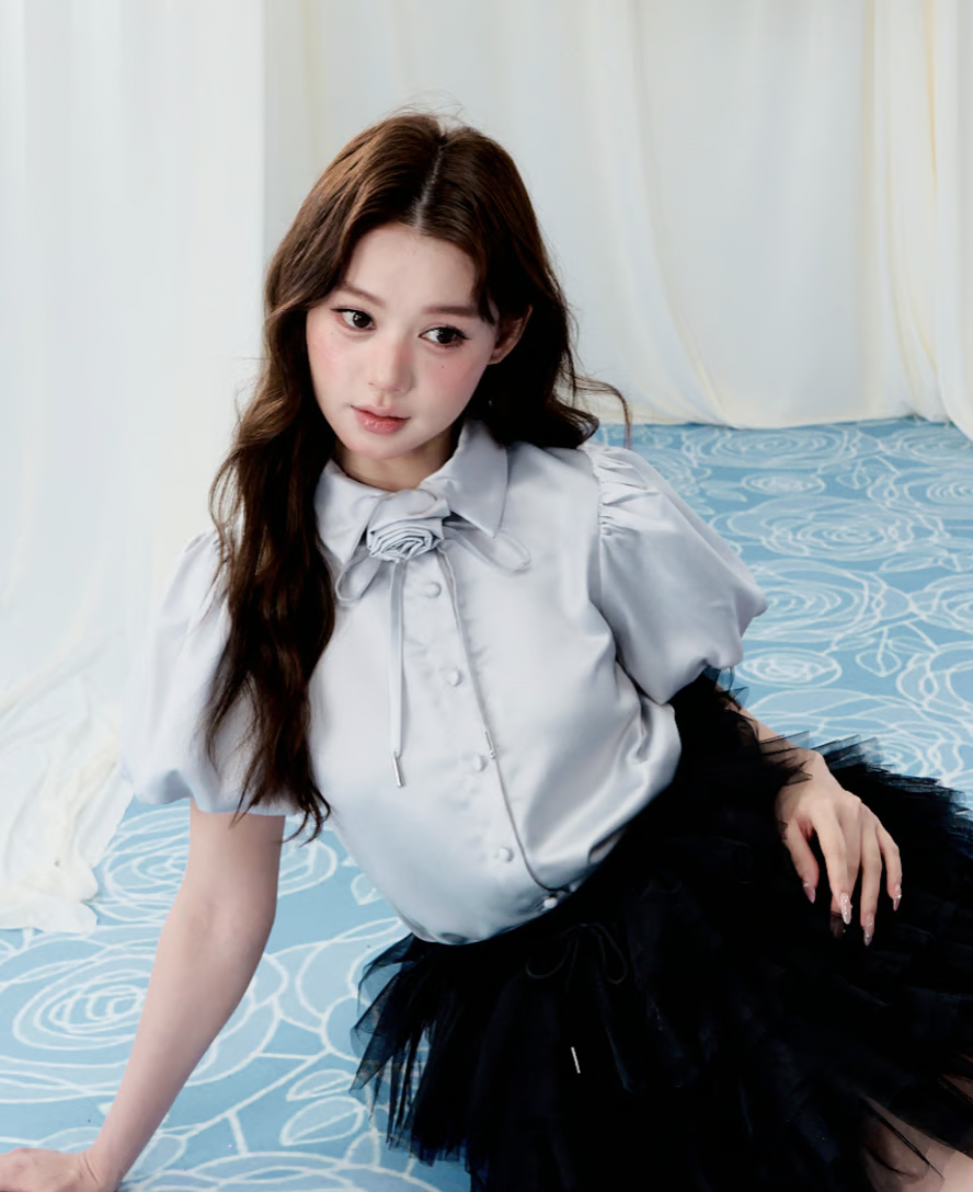 Rose choker satin puff blouse | ファッション通販サイト NUGU