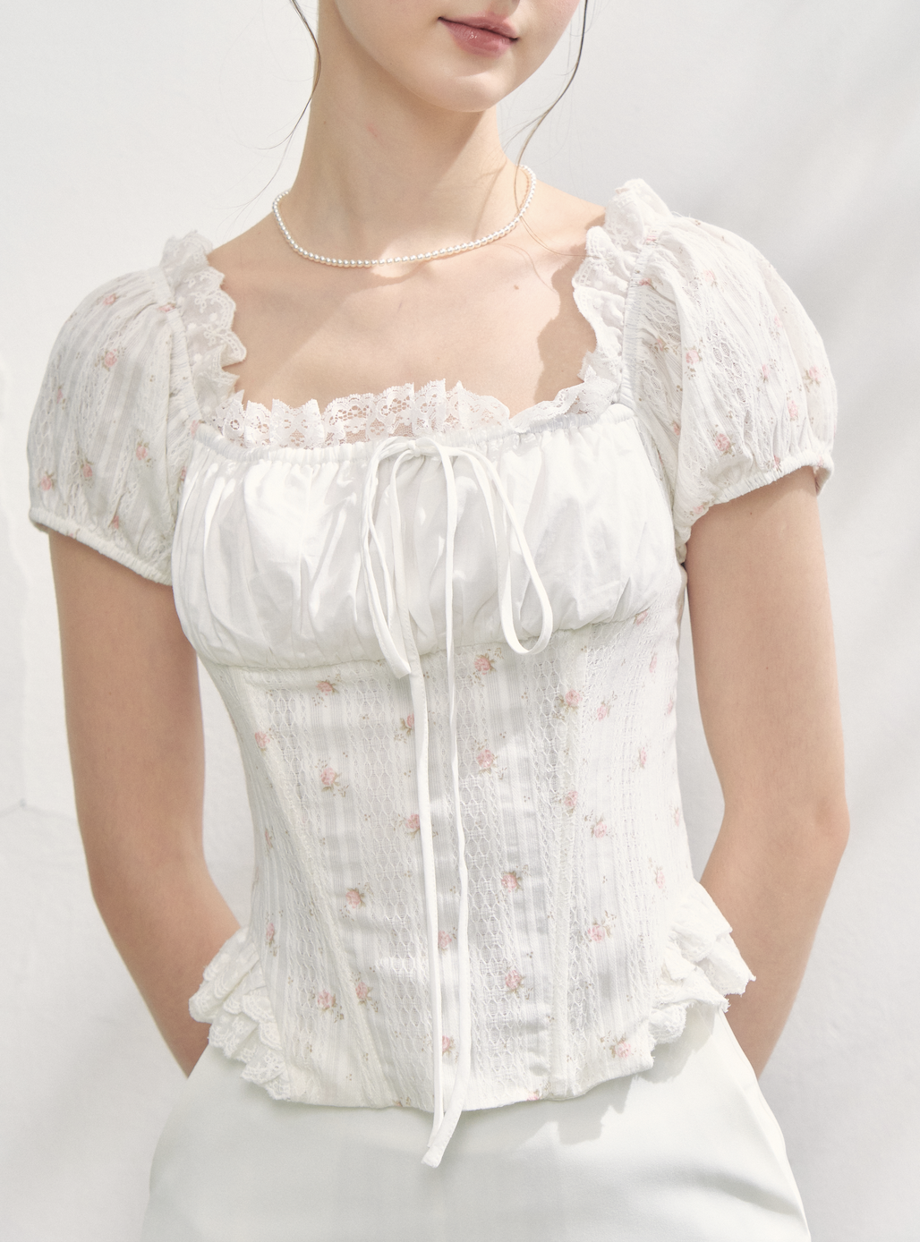 treat ürself Lacy rose corset blouse Lacy rose corset blouse | ファッション通販サイト NUGU
