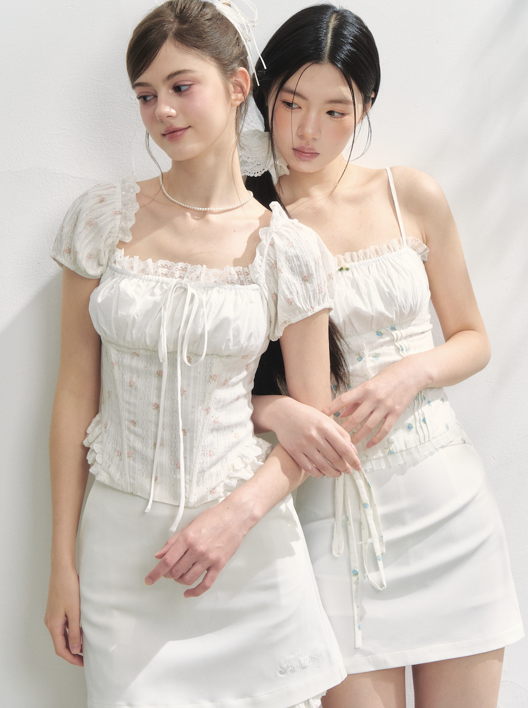 treat ürself Lacy rose corset blouse treat ürself Lacy rose corset blouse - メルカリ