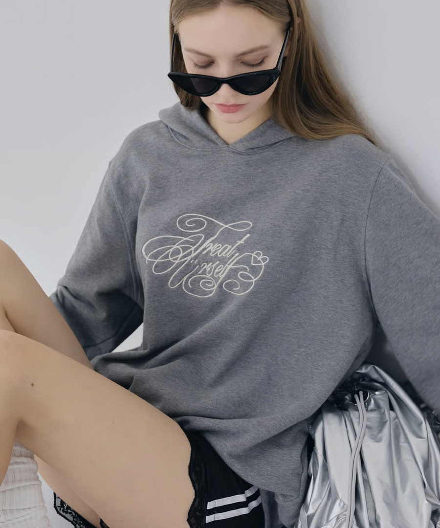 Treat Ürself logo hoodie | ファッション通販サイト NUGU