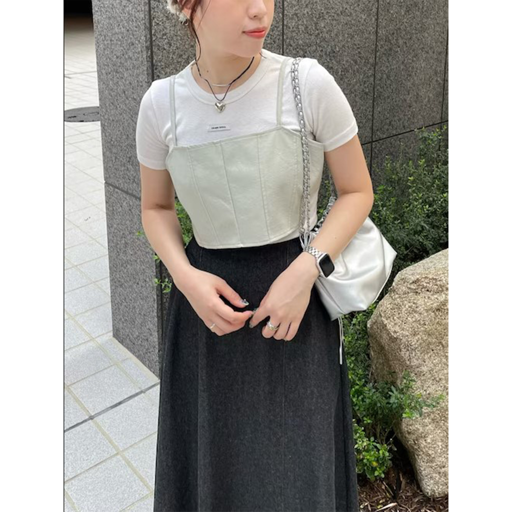 バックオープン合皮ビスチェ（293-65213） | ファッション通販サイト NUGU