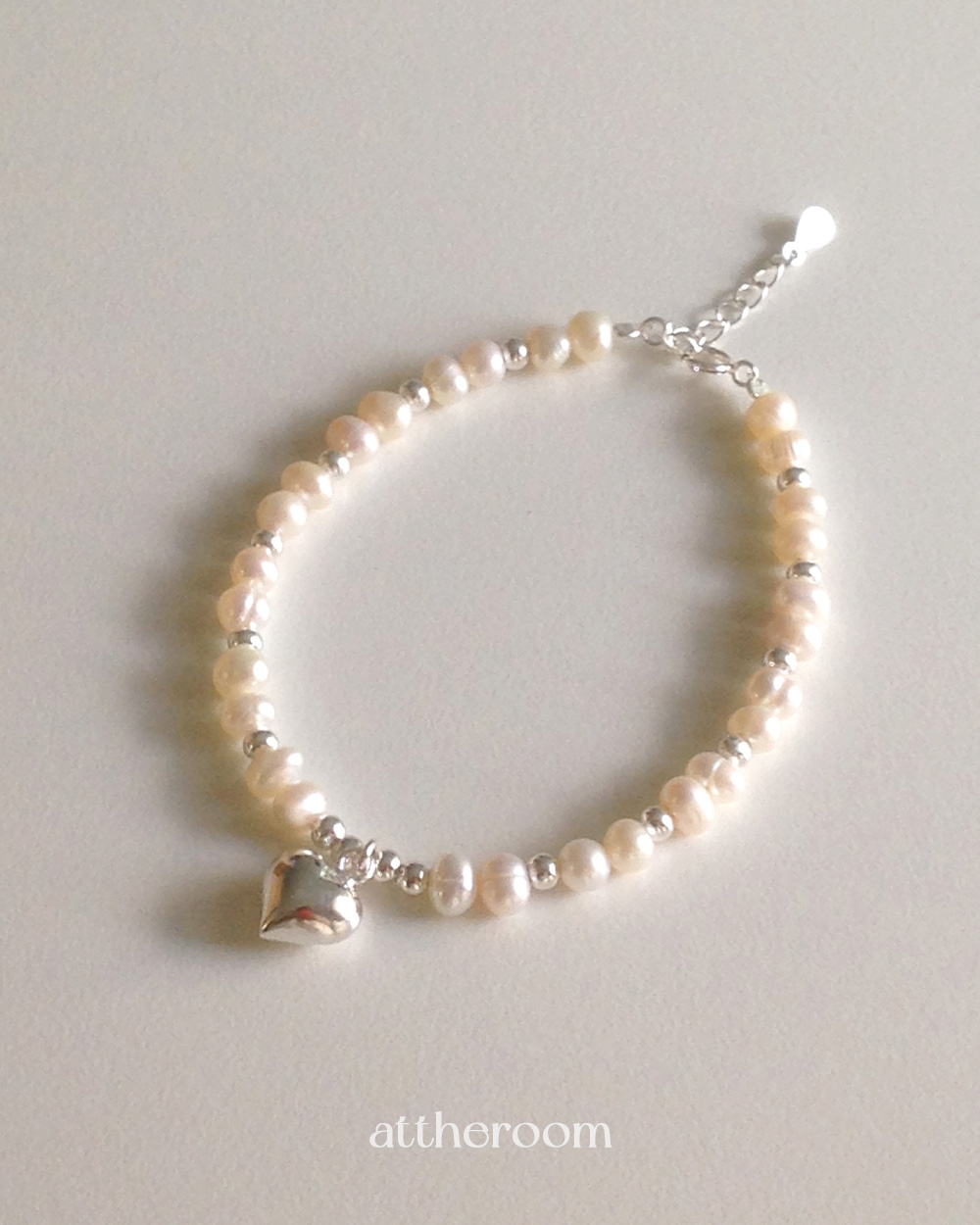e.m. シルバー925 × 淡水パール ブレスレット unisex 楽天市場】淡水パールブレスレット 純銀 不揃い 銀塊 シルバー