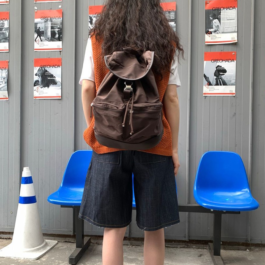 バックルバックパック