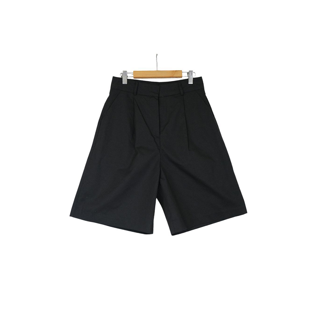 AD2022 23SS 2タックプリーツショーツ ハーフパンツ 黒 ウール AD2022 23SS 2タックプリーツショーツ ハーフパンツ 黒 ウール