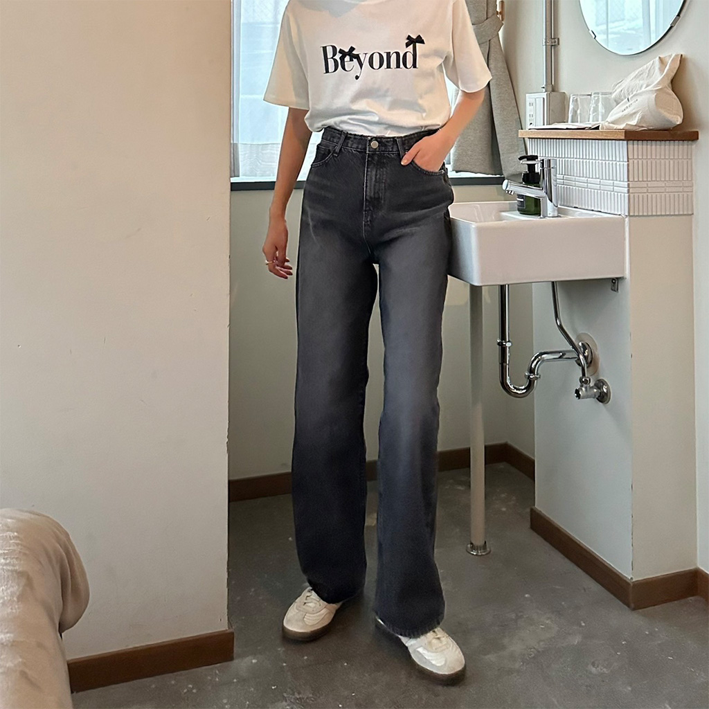 HEUGN ブラック ストレートデニムパンツ ユーゲン Freddie | HEUGN