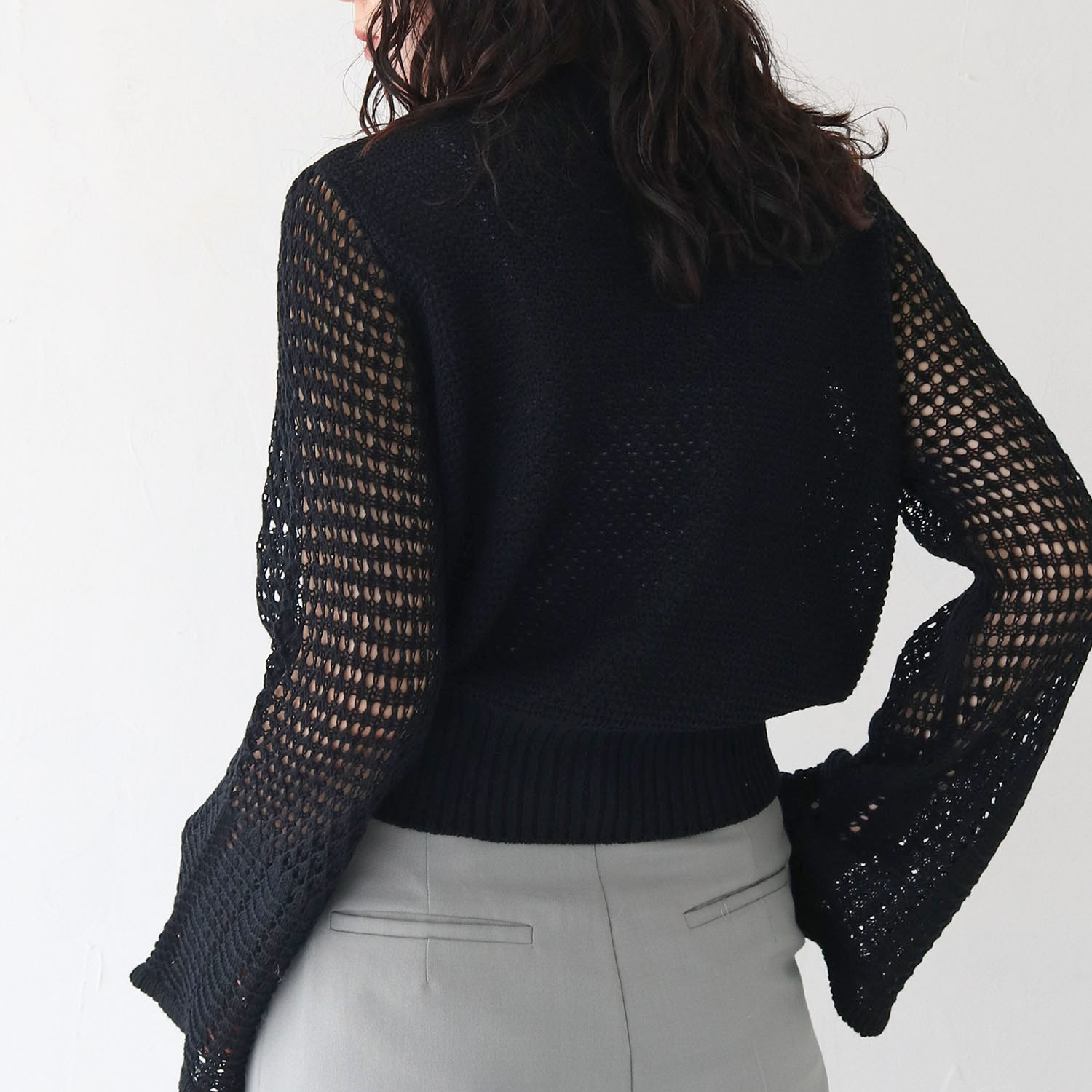 dries van noten 浮き出しプリントのシルクプルオーバー seyto（セイト）の「Fringe drawstring half zip tops