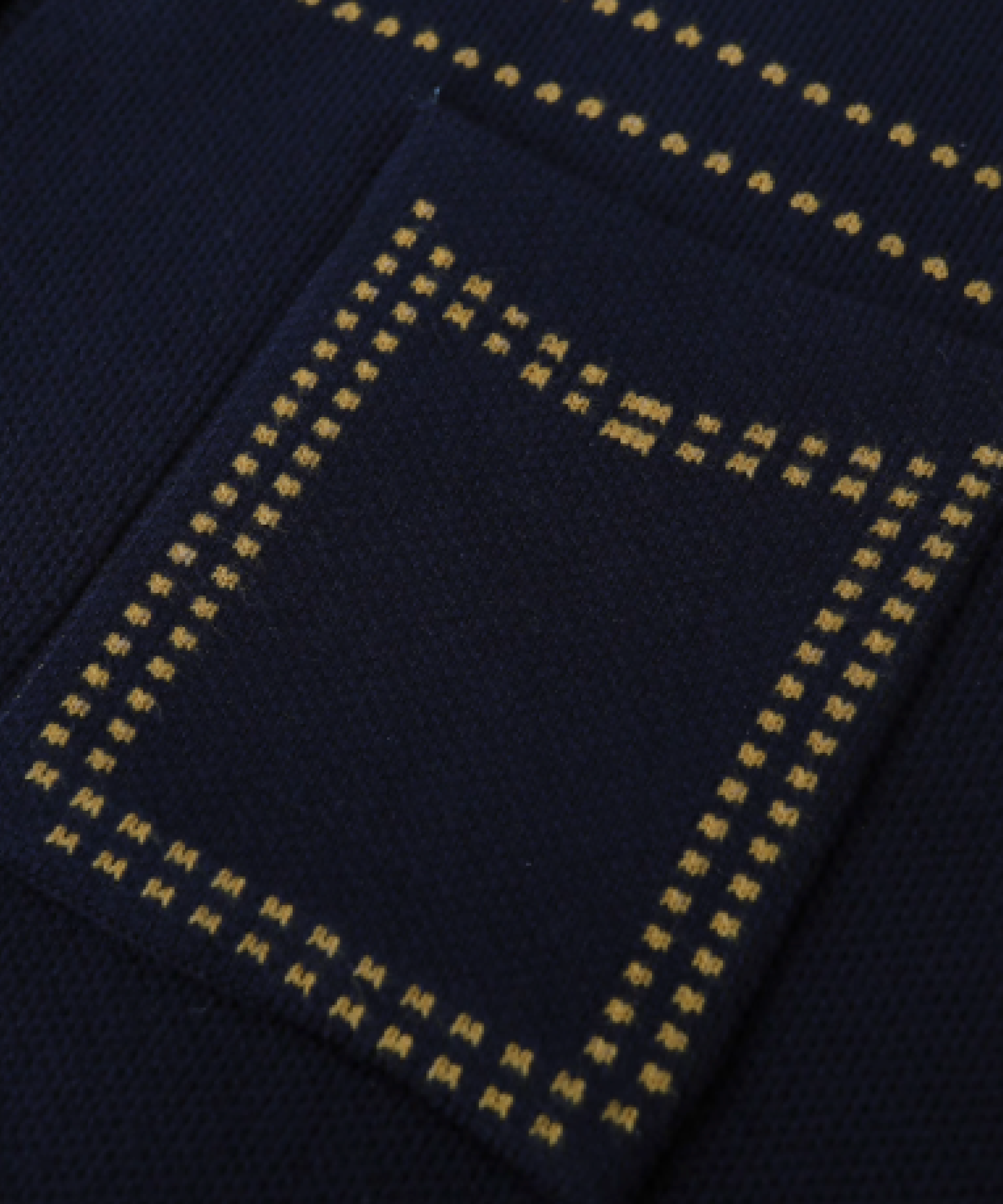 ゴールドボタンパイピングカーディガン | ファッション通販サイト NUGU