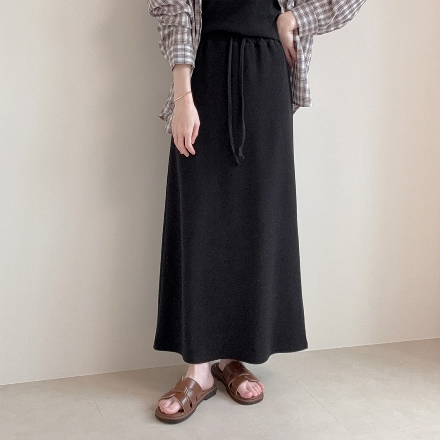 ストリングロングスカート