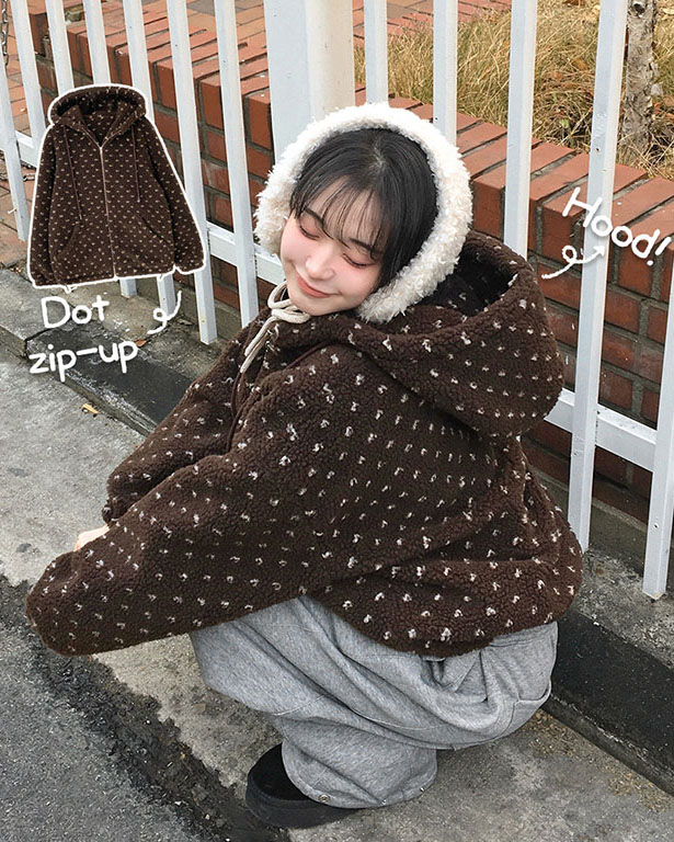 ドット柄ブークレキルティングジップアップパーカー