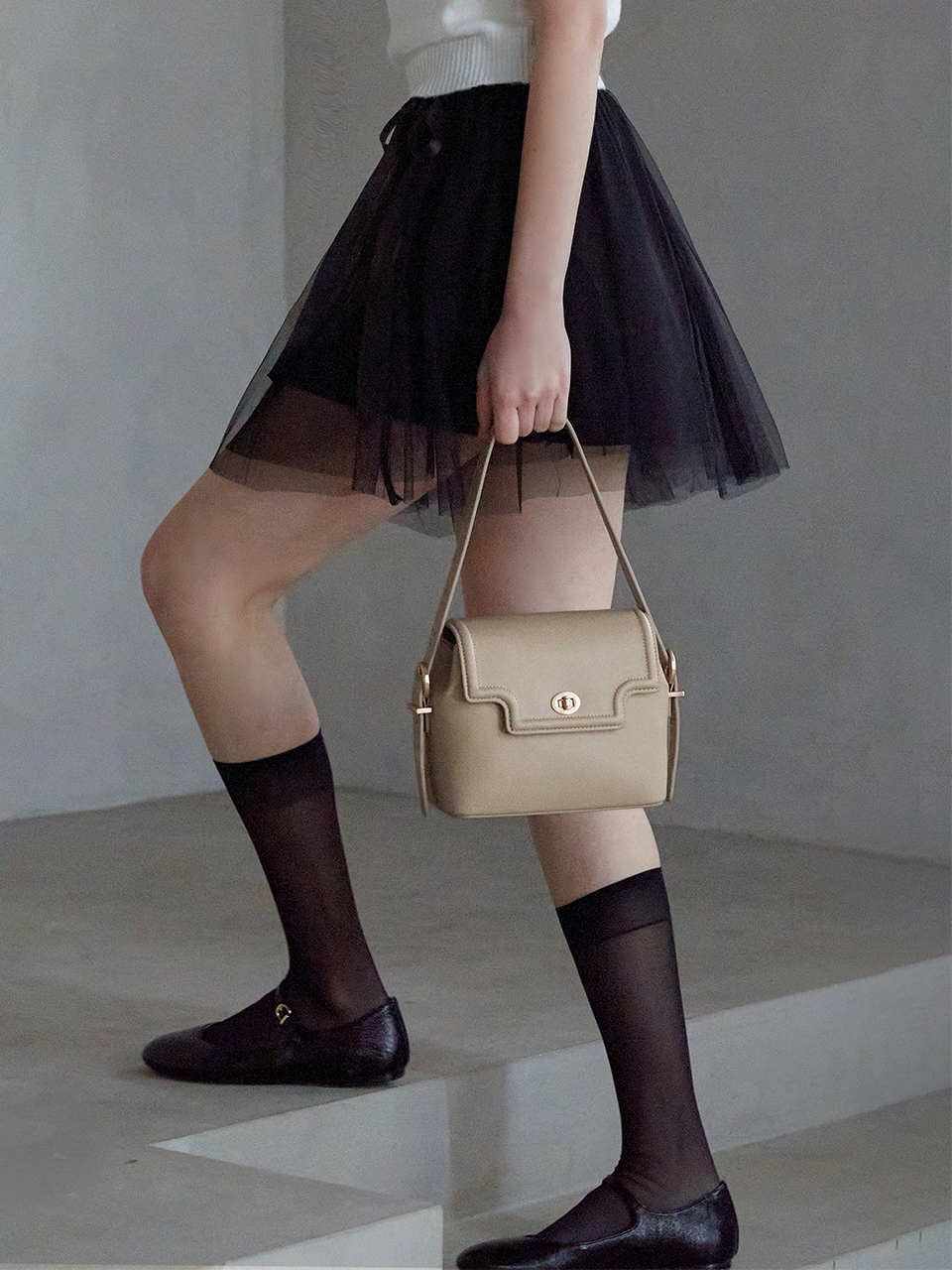 Valluat | FLARON BAG BEIGE [正規品/関税込] Flaron bag_3colors | ファッション通販サイト NUGU