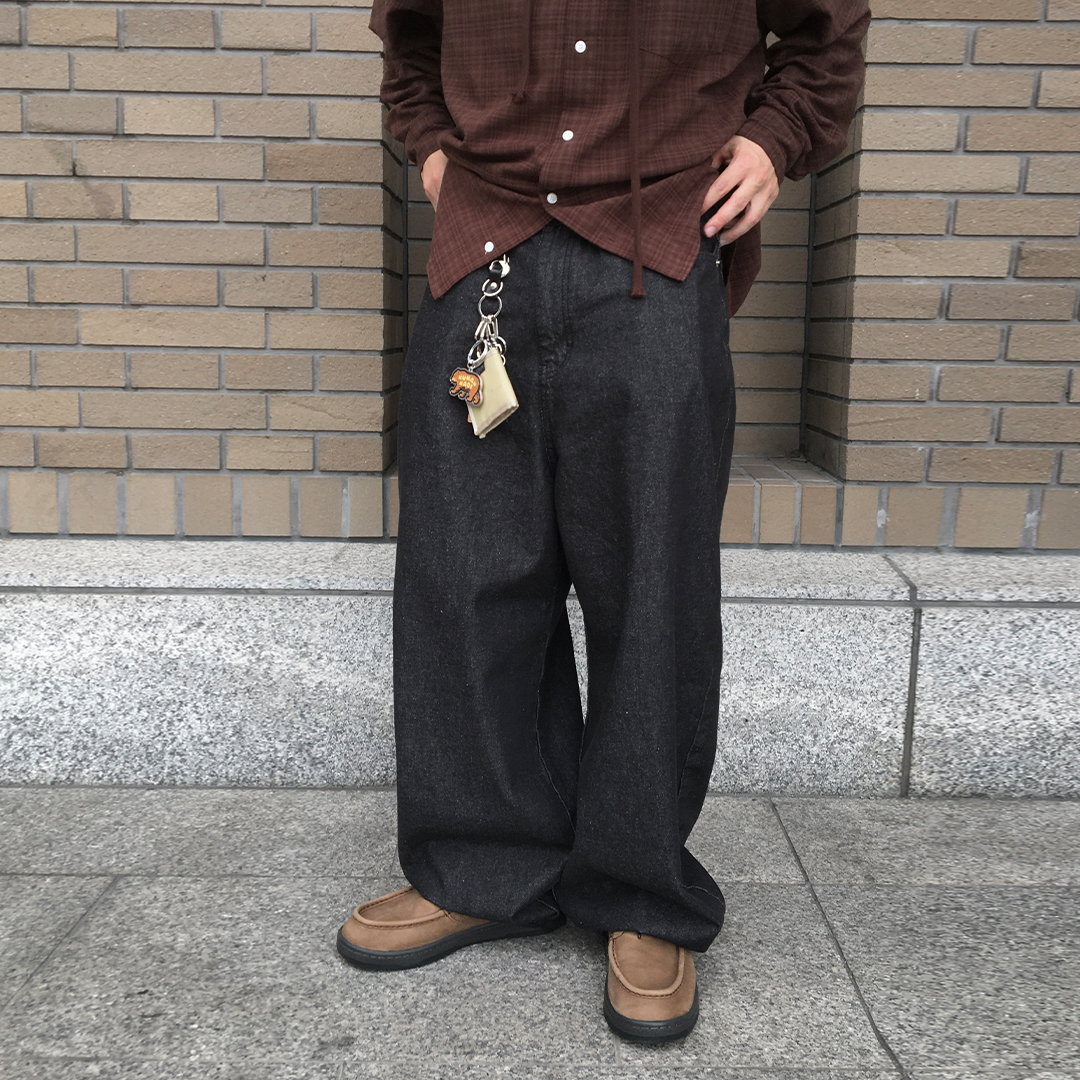 ブラックバルーンデニムパンツ | ファッション通販サイト NUGU