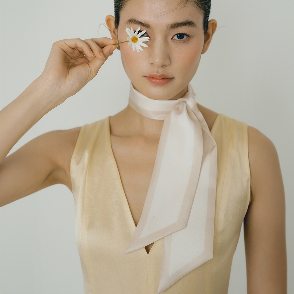 【AVVINA PELLE】 Long Twilly Silk Scarf スカーフ Designer fashion, Seoul-fully created | W Concept