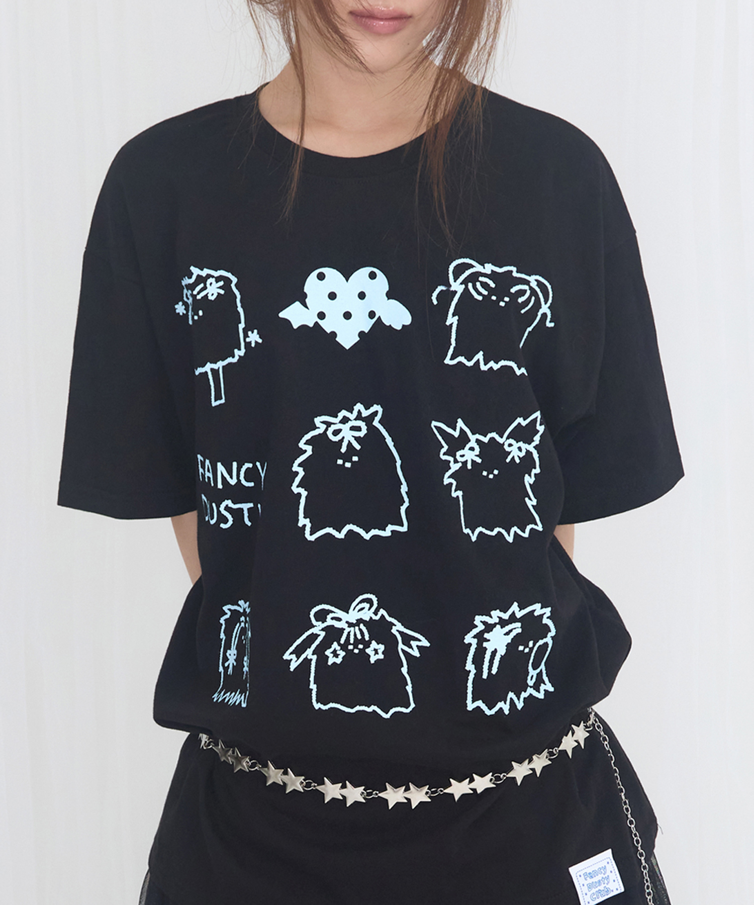 [FANCY X DUSTY] DUSTY DOODLE TEE (BLACK) F25NM1001