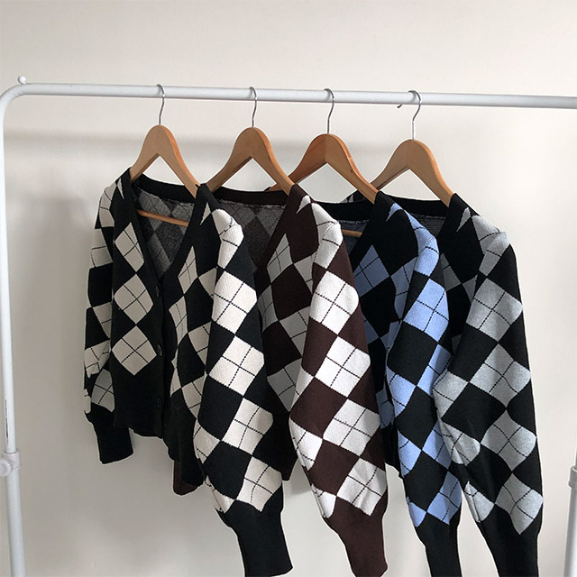 4color]アーガイルVネックカーディガン | ファッション通販サイト NUGU