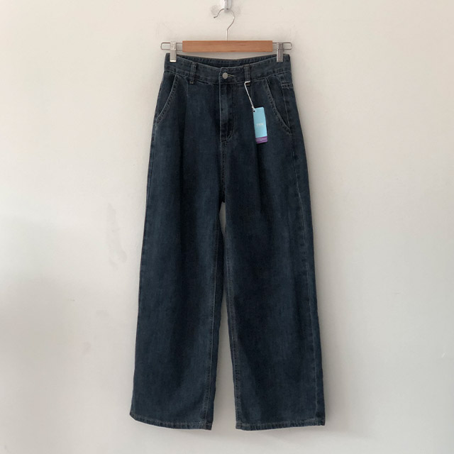 夏タック入りワイドデニムパンツ | ファッション通販サイト NUGU 夏タック入りワイドデニムパンツ | ファッション通販サイト NUGU