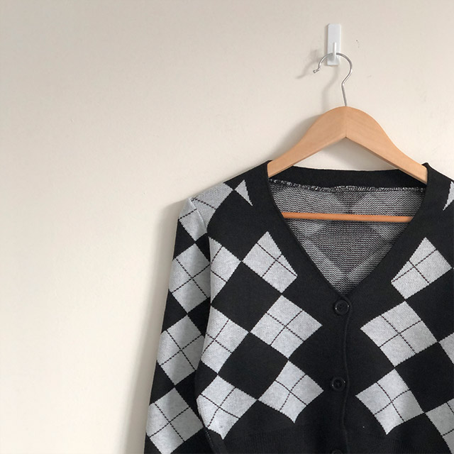 4color]アーガイルVネックカーディガン | ファッション通販サイト NUGU
