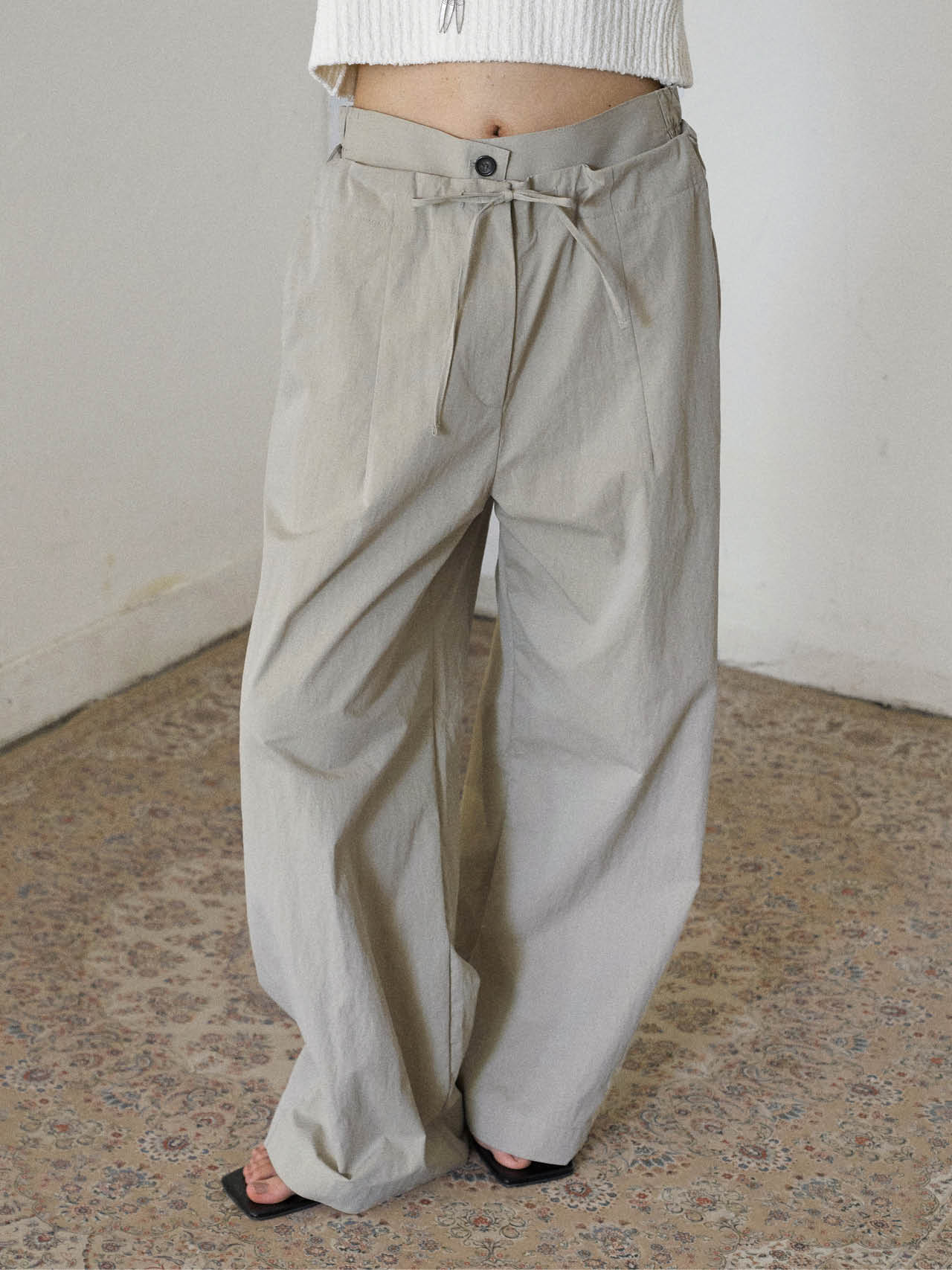 パンツ・ボトムスその他 No.1225 double line nylon banding PT Double Belt Oversized Pant Beige | ファッション通販サイト NUGU